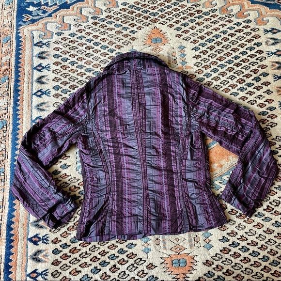 INSIGHT Purple Shiny Crinkle Striped Jacket Blazer - Picture 3 of 11